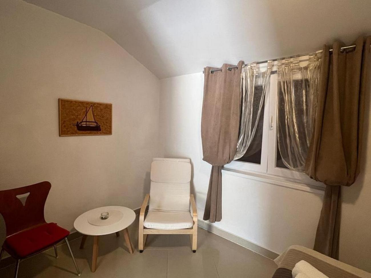 Apartments By The Sea Sali, Dugi Otok - 8110 Rum bild