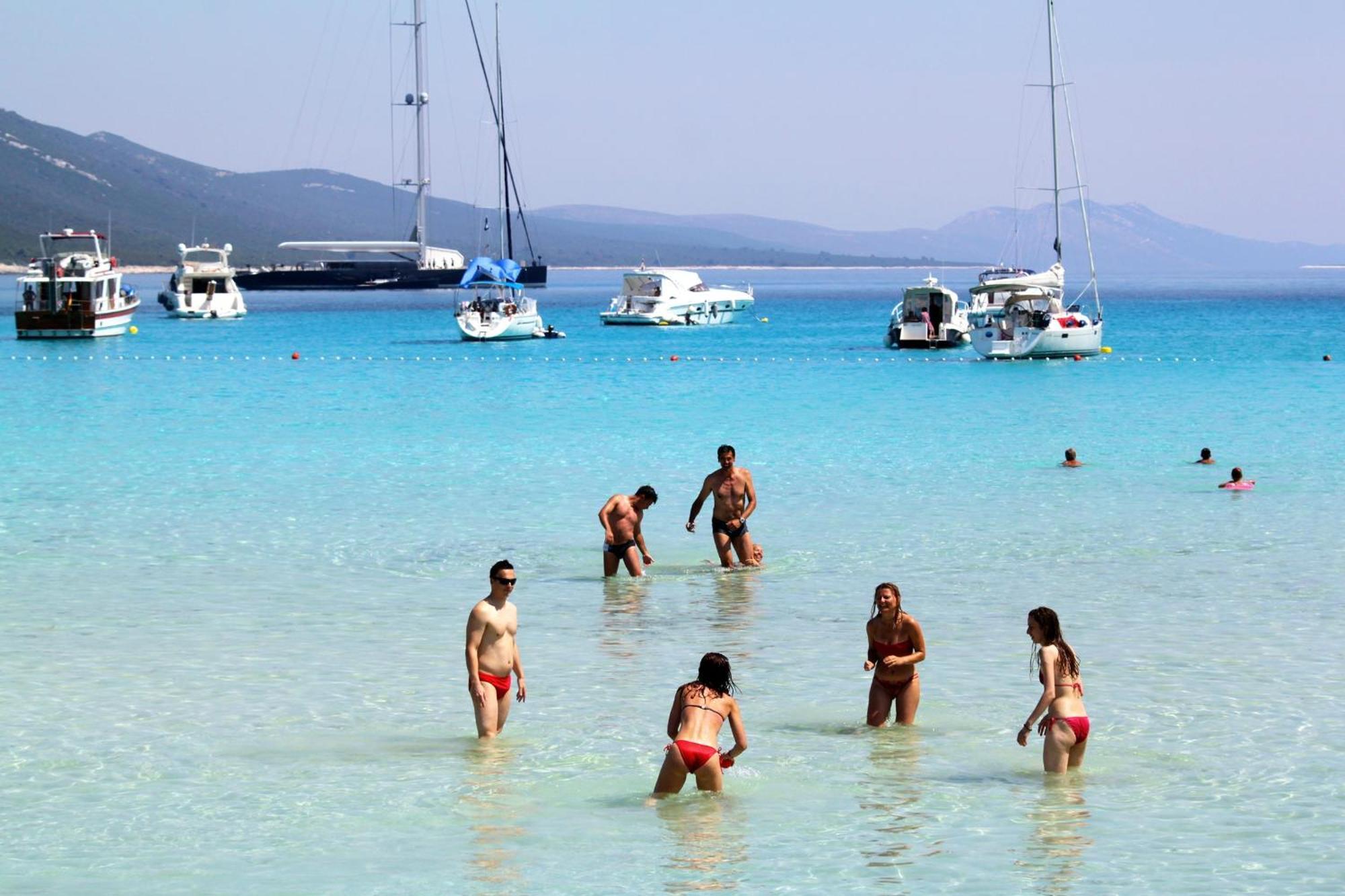 Apartments By The Sea Sali, Dugi Otok - 8110 Exteriör bild